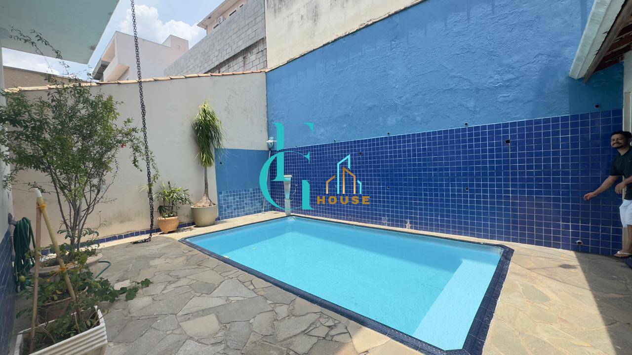 Casa, 4 quartos, 299 m² - Foto 31