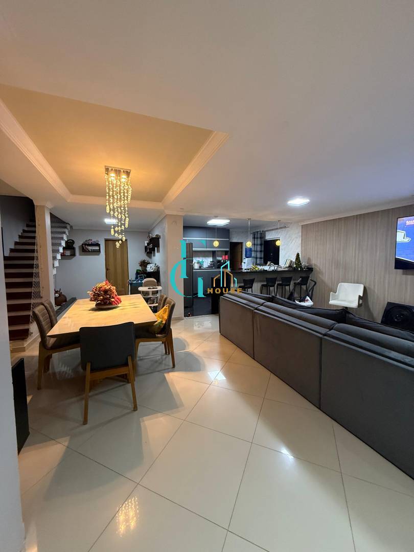 Casa, 3 quartos - Foto 2