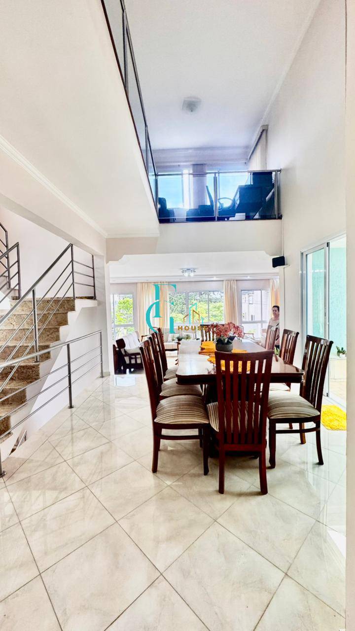 Casa, 3 quartos, 360 m² - Foto 3