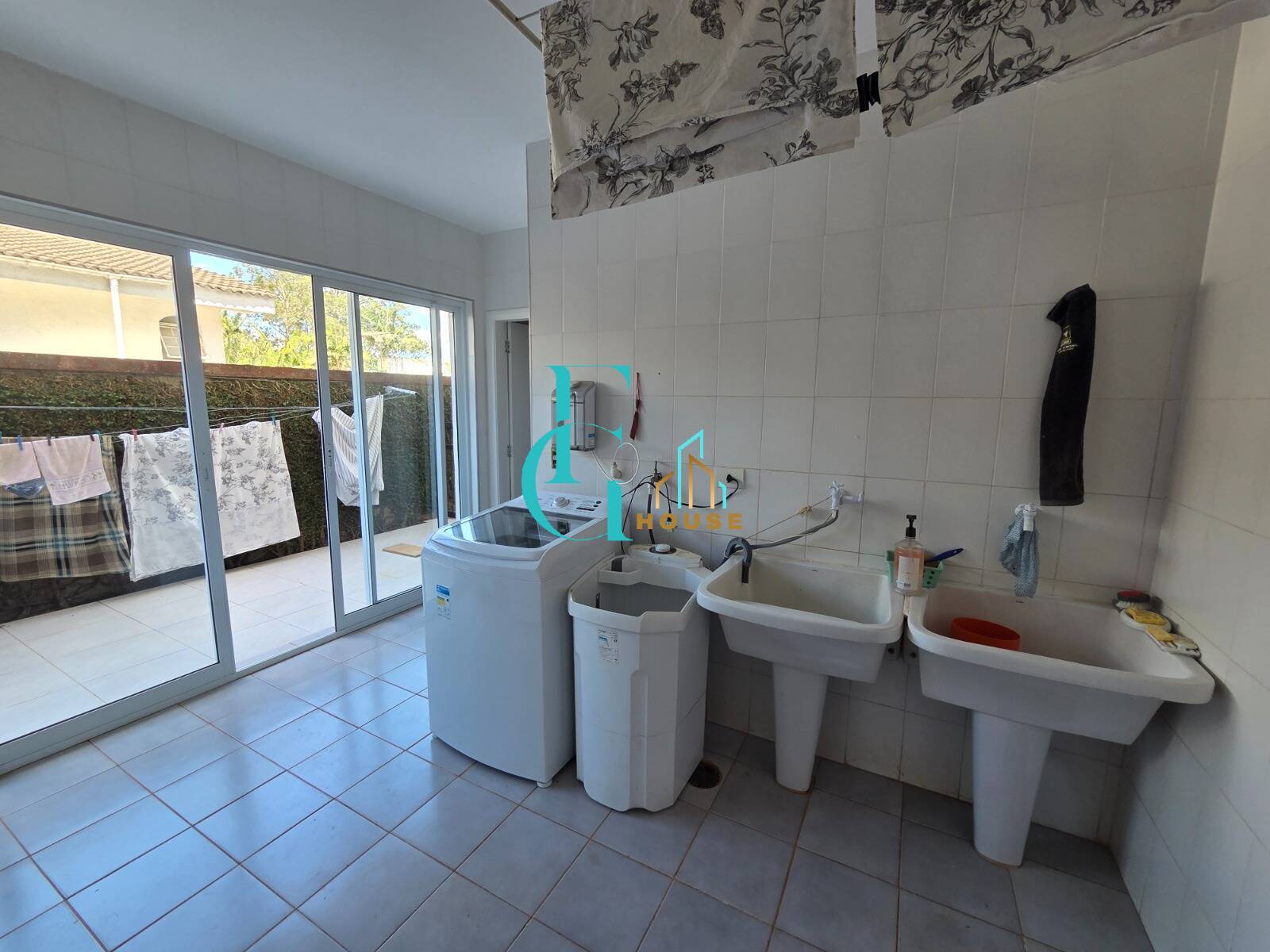 Casa, 3 quartos, 302 m² - Foto 53