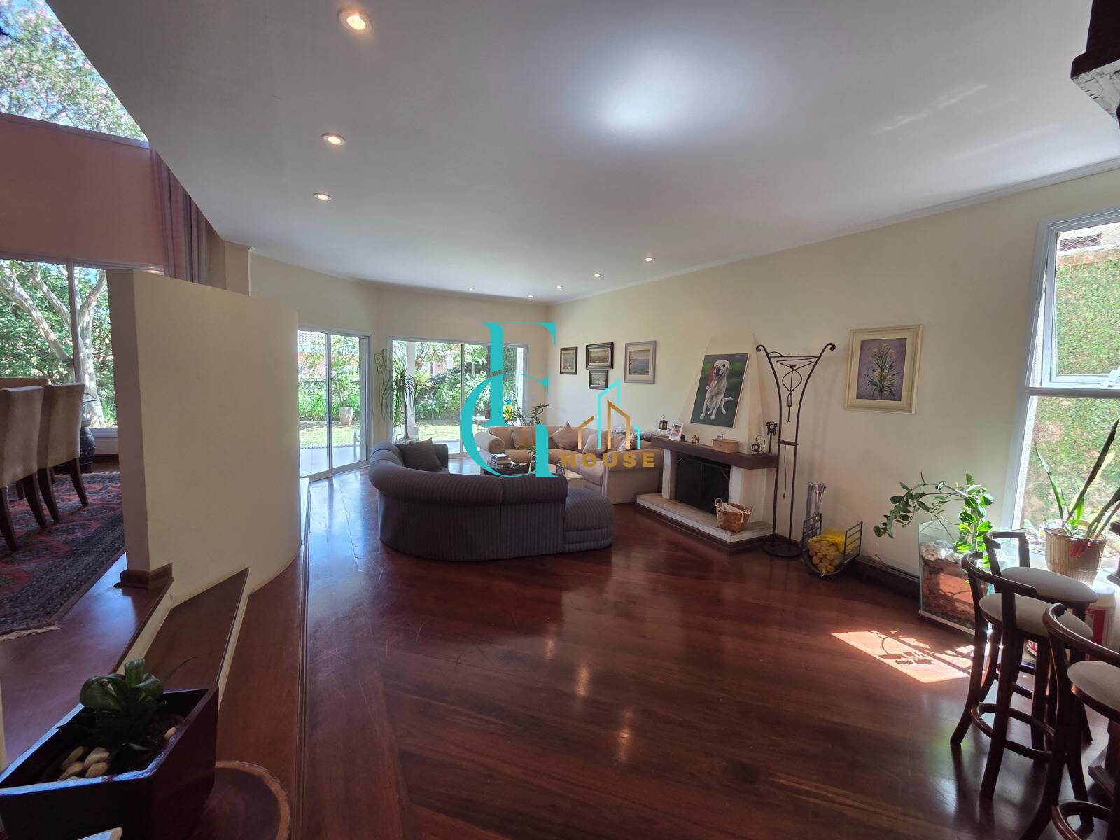 Casa, 3 quartos, 302 m² - Foto 56