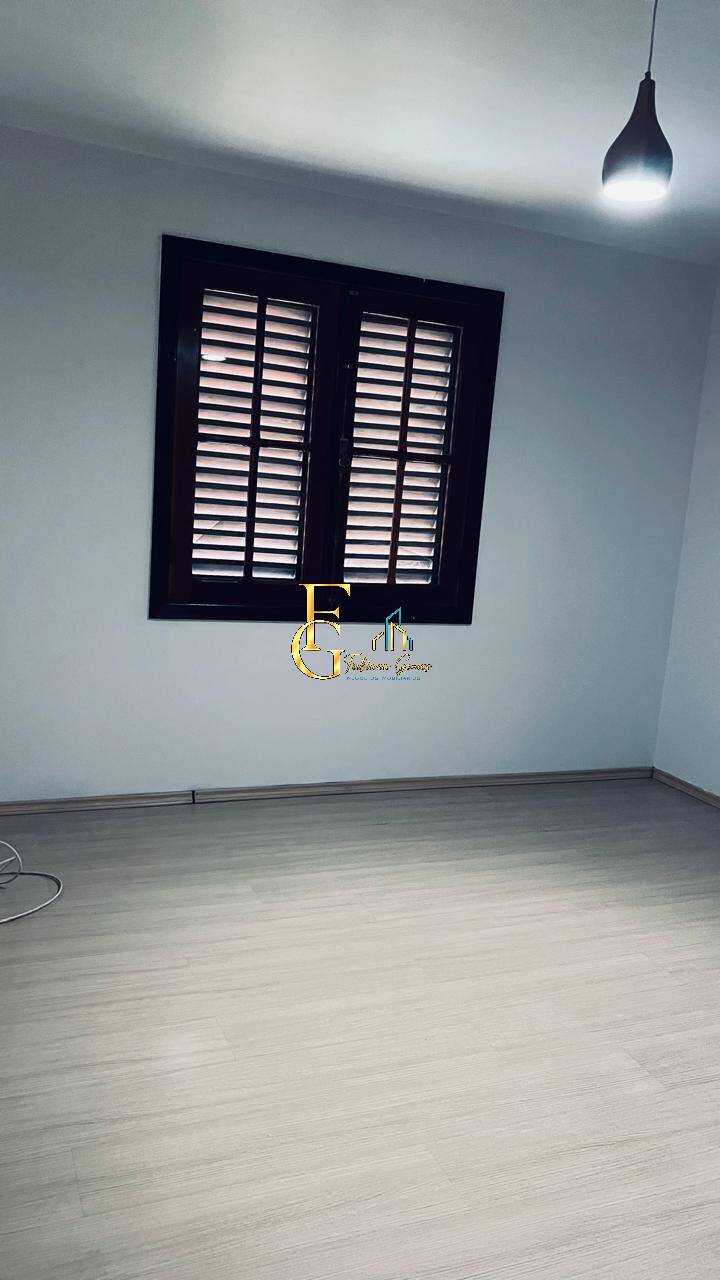 Casa, 4 quartos, 300 m² - Foto 35