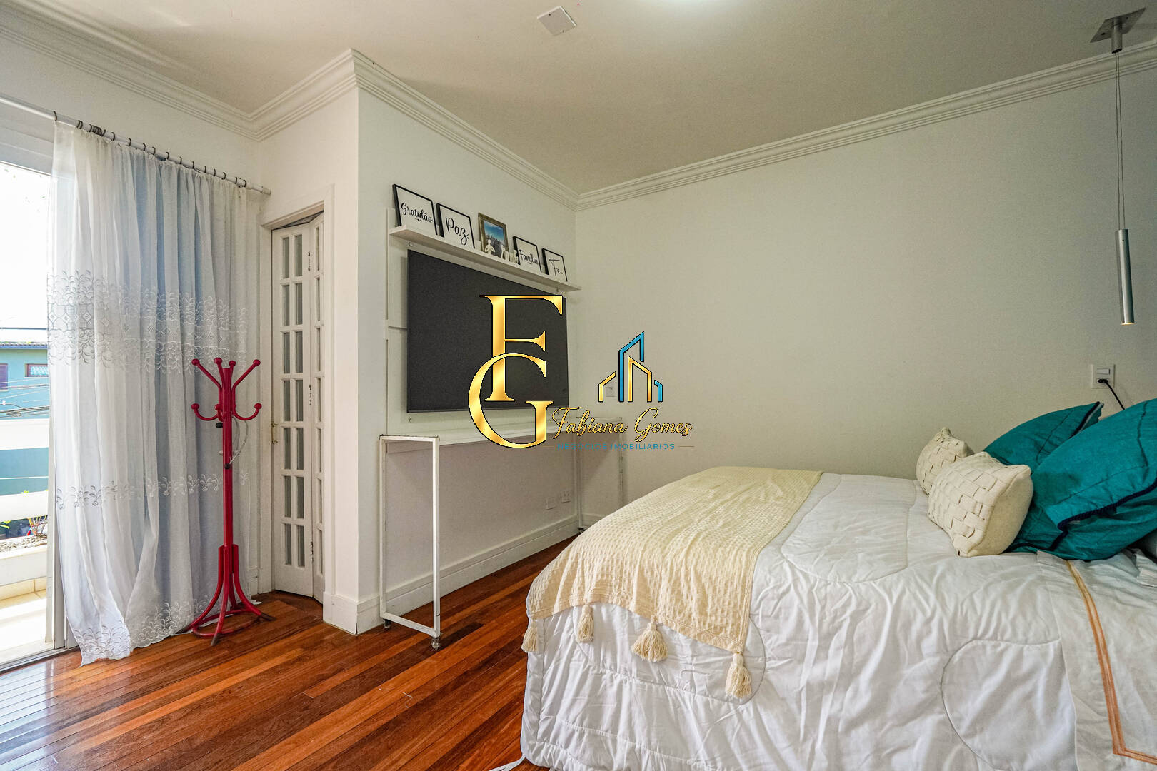 Casa, 4 quartos, 330 m² - Foto 33
