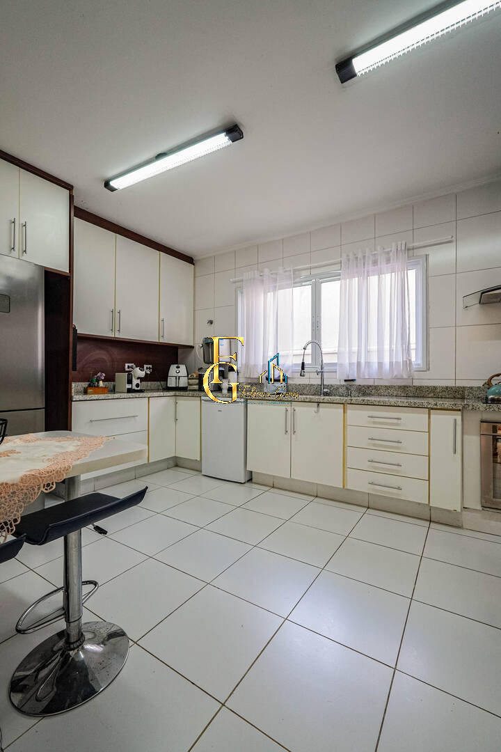 Casa, 4 quartos, 330 m² - Foto 59