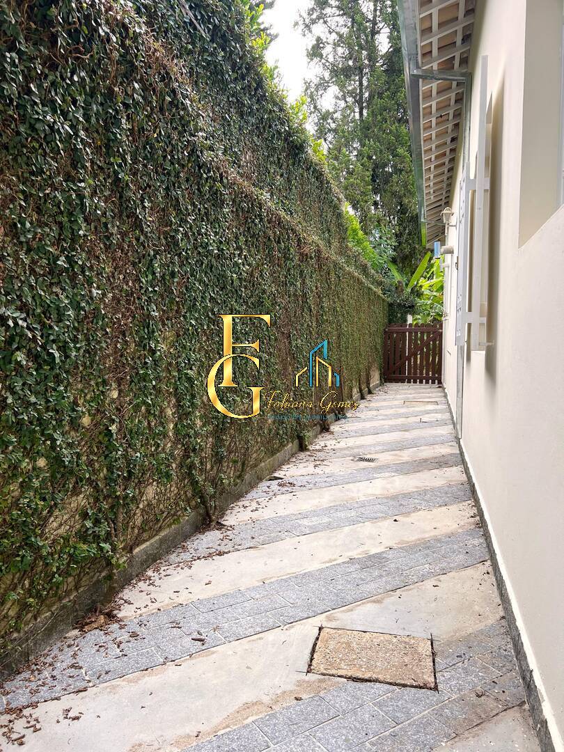 Casa, 4 quartos, 322 m² - Foto 35