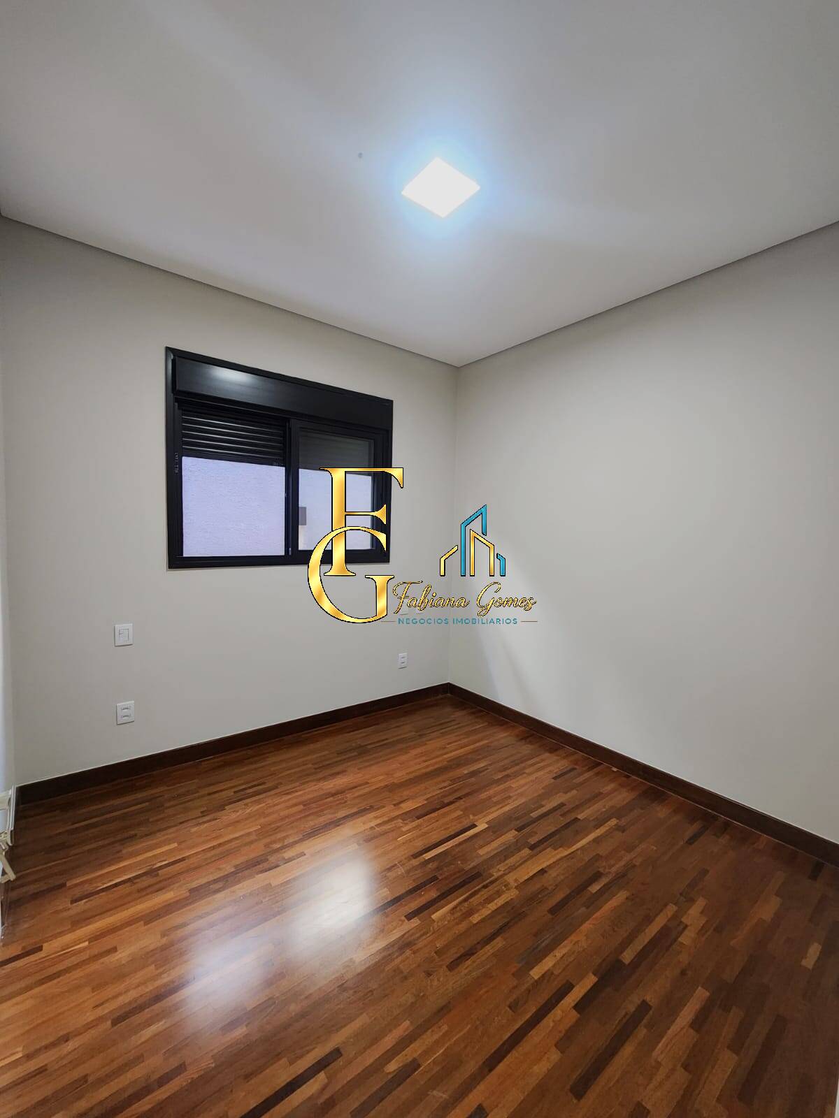 Casa, 4 quartos, 275 m² - Foto 17