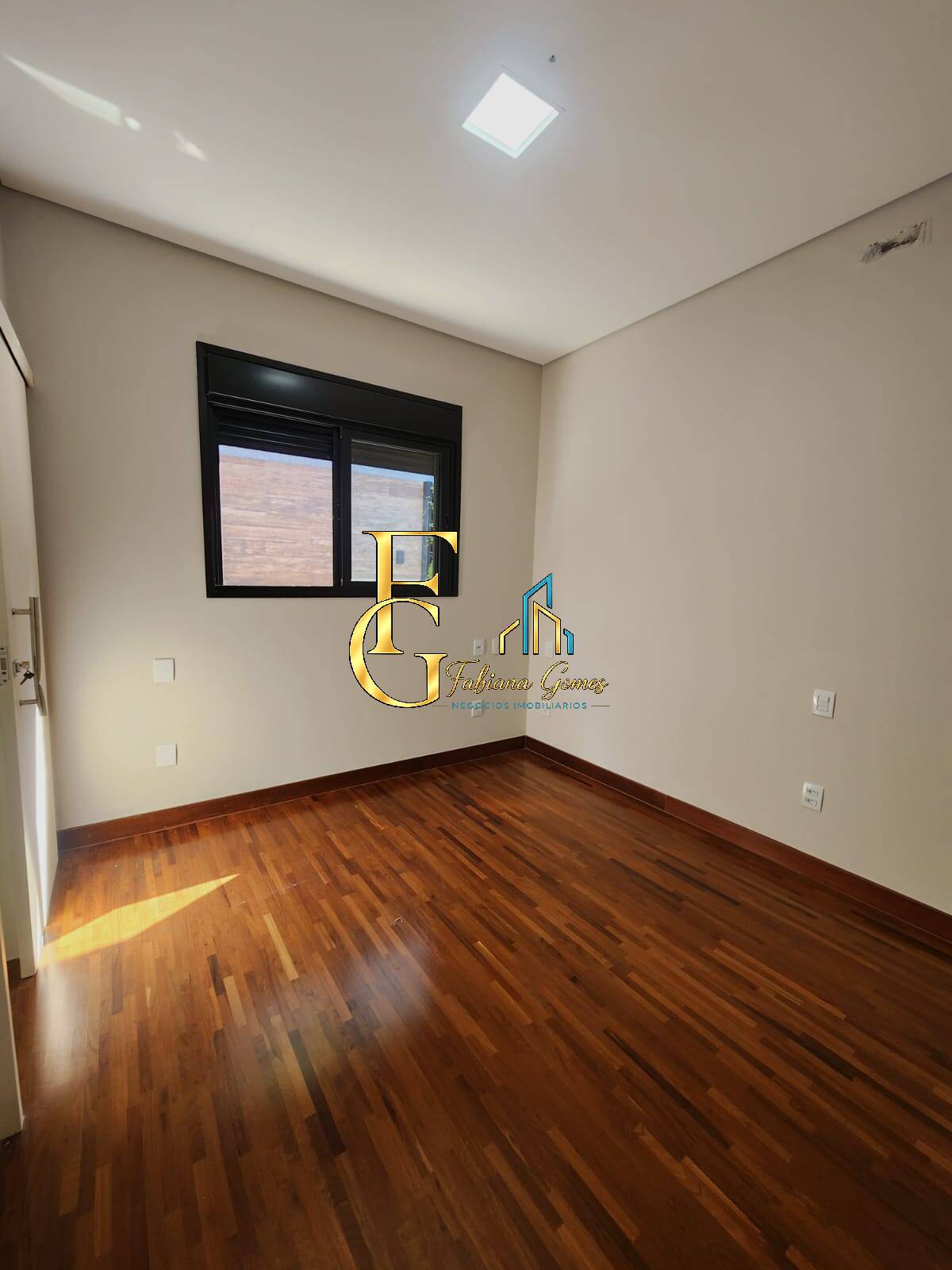 Casa, 4 quartos, 275 m² - Foto 14