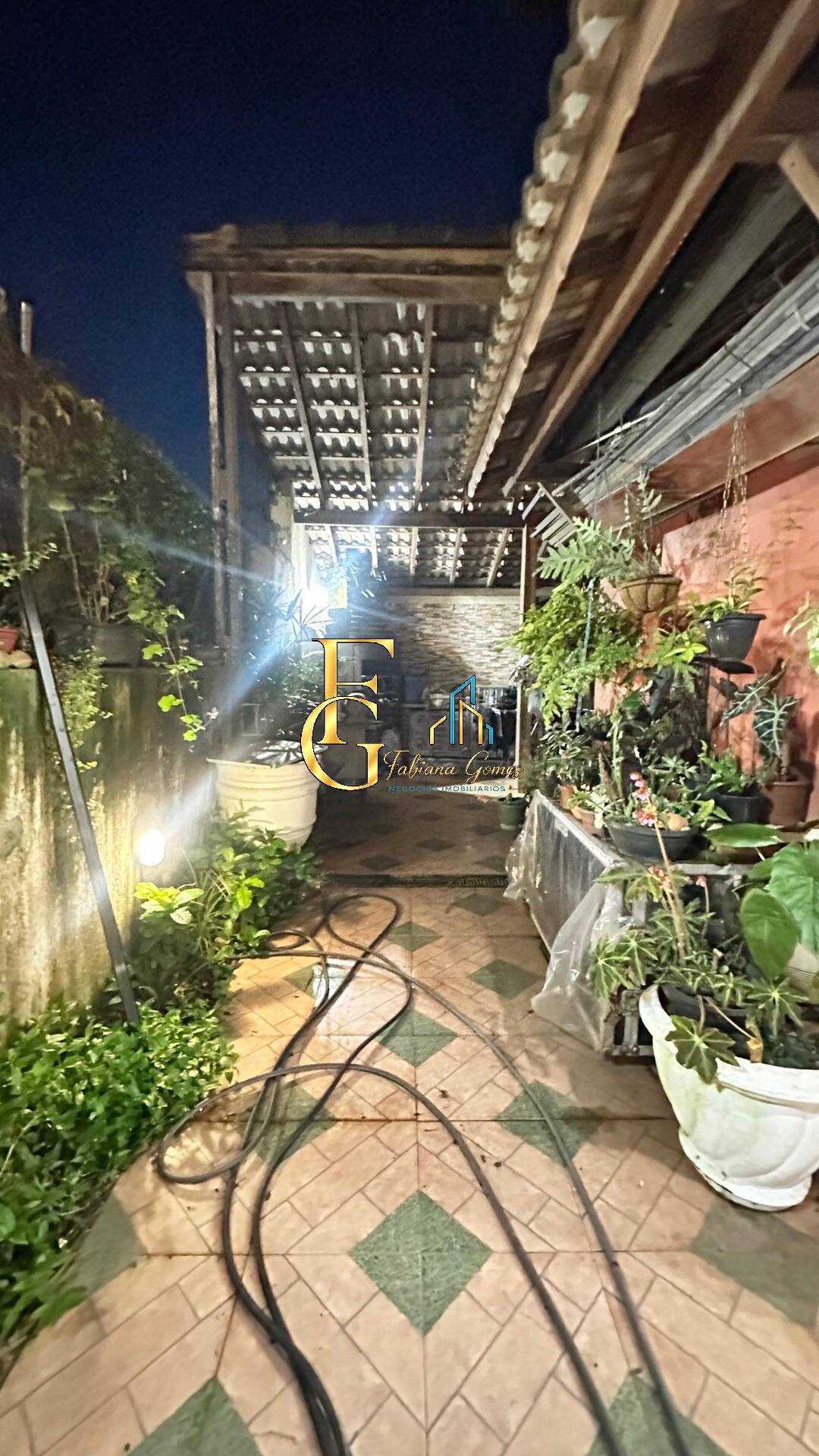Casa, 3 quartos, 270 m² - Foto 15